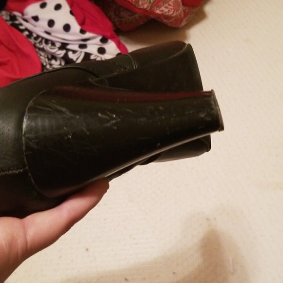 boots - Picture 3 of 4